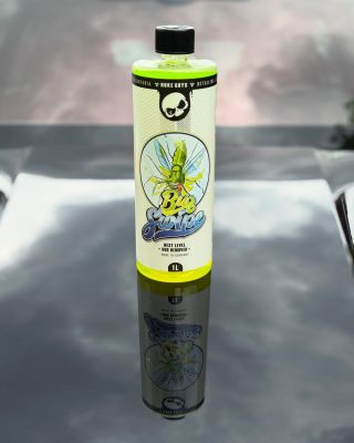 NUKE GUYS BUG SWIPE🦟💣 ➡️ Účinný odstraňovač zbytků hmyzu šetrný k laku, plastům i sklu 👉 Stačí nastříkat, nechat chvíli...